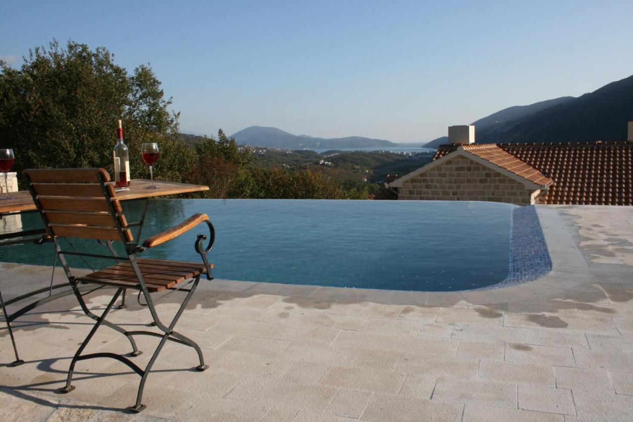 Lavender House With Shared Pool Villa Herceg Novi Exterior photo