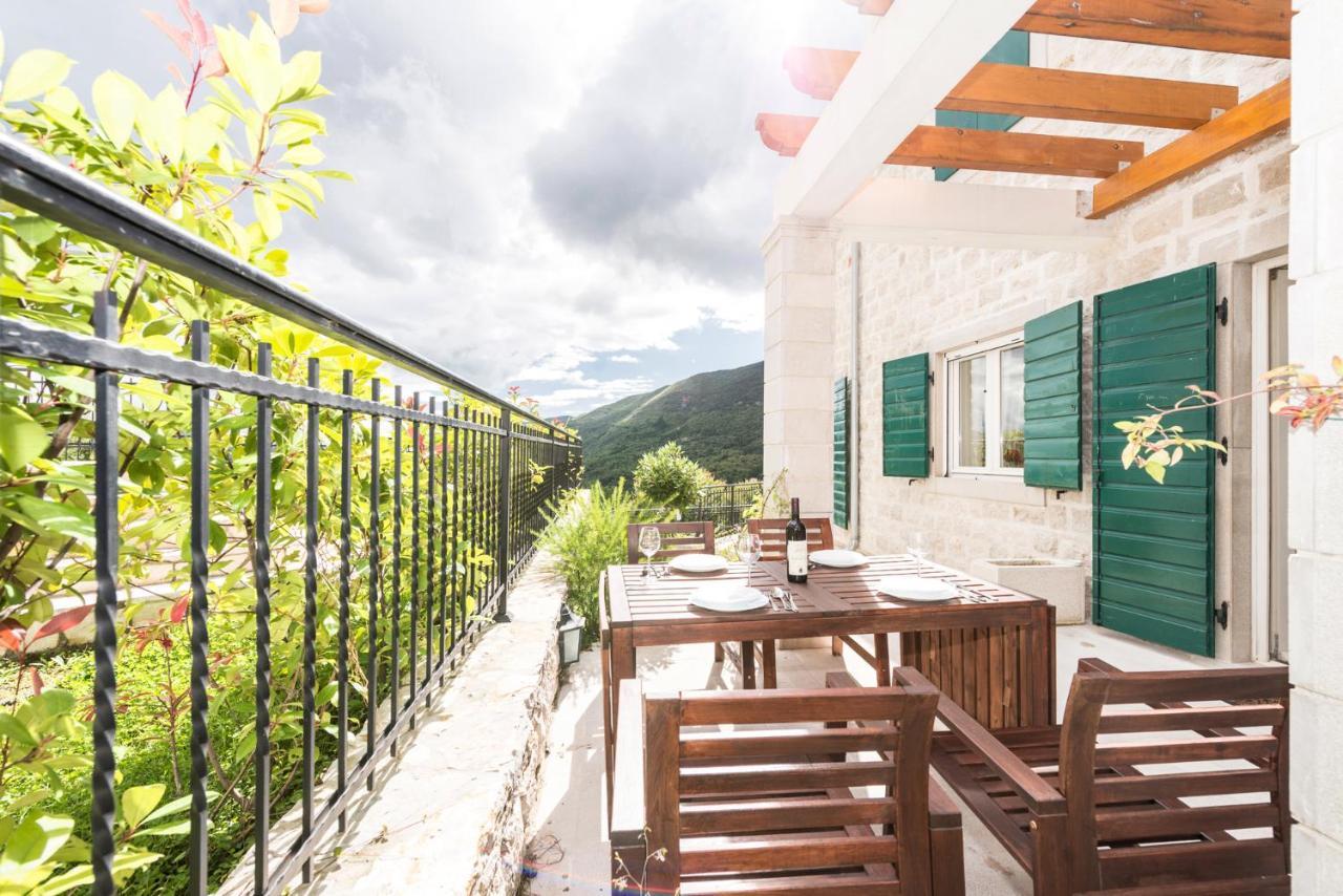 Lavender House With Shared Pool Villa Herceg Novi Exterior photo